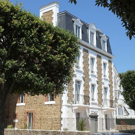 Villa Des Thermes Сен Мало Екстериор снимка